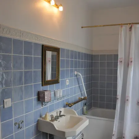 Chateau De La Chaussee Couette-café *