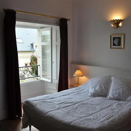 Chateau De La Chaussee ブレン・シュル・アロンヌ