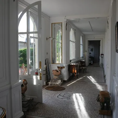 Chateau De La Chaussee *