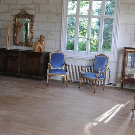 Chateau De La Chaussee Couette-café