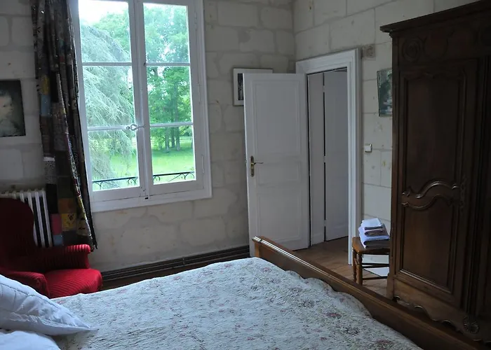 Chateau De La Chaussee 住宿加早餐酒店 *