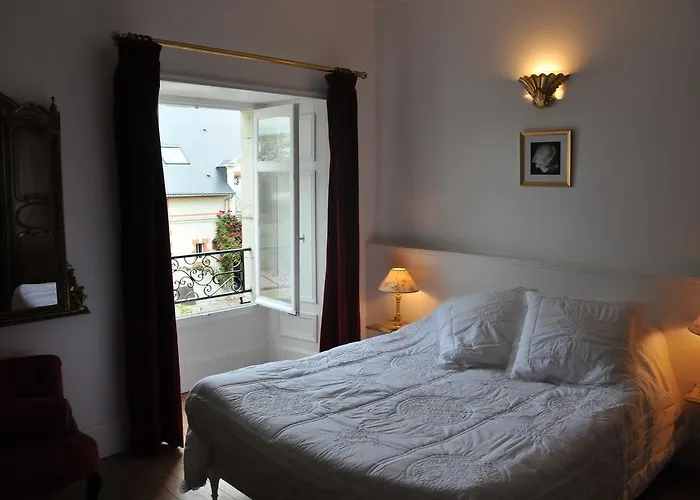 Chateau De La Chaussee 阿洛讷河畔布兰